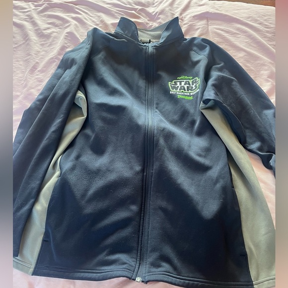 2017 Disney RunDisney Star Wars Half Marathon Weekend Performance Jacket XLarge - Picture 1 of 3